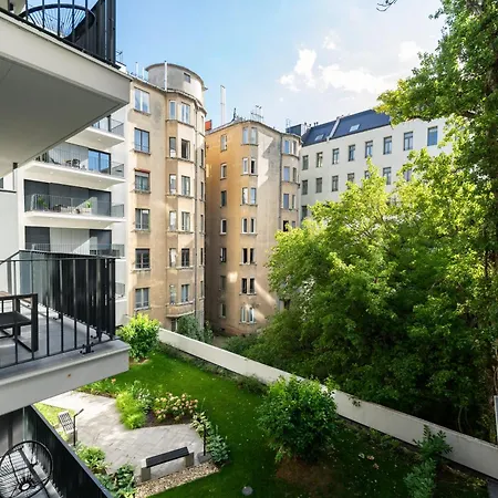 Appartement Oliver Boutique Studio - Brand New, Central, Quiet *