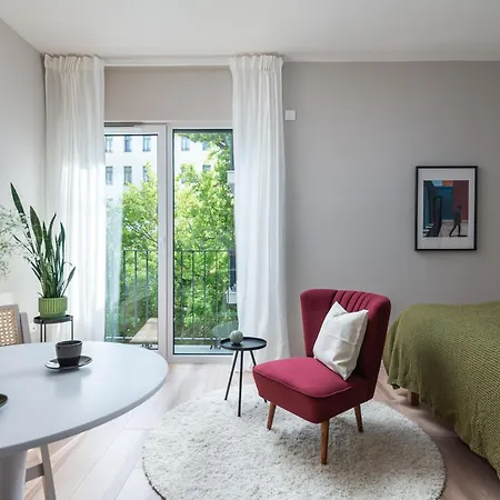 Appartement Oliver Boutique Studio - Brand New, Central, Quiet